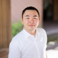 芳川 裕誠