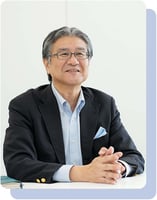 石井龍夫
