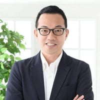 松崎 亮氏