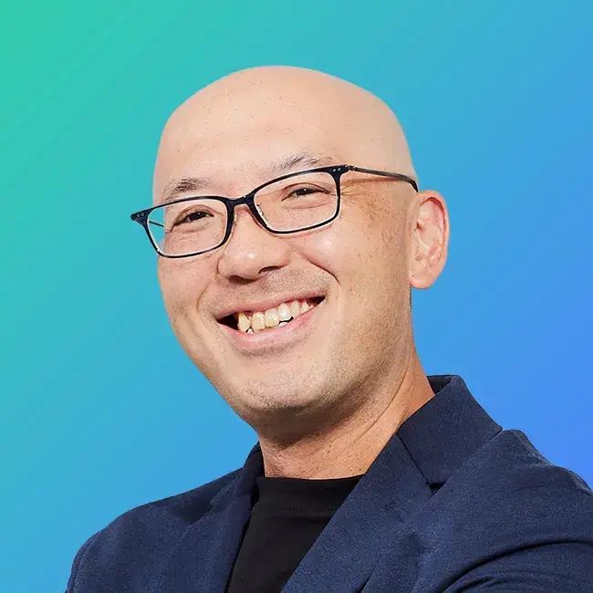小堺	秀真